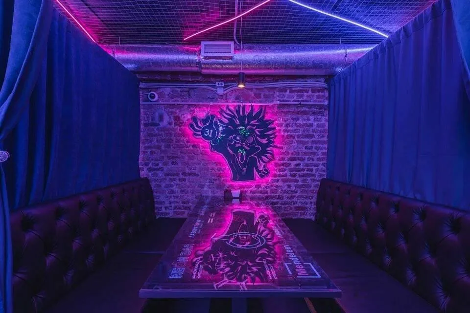 Neon Bar, фото 3
