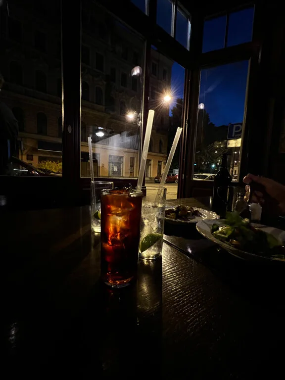 The Red Corner, фото 5